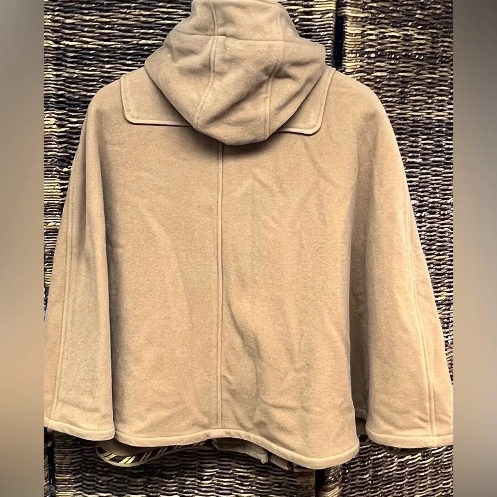 Ralph Lauren Camel Wool Blend Toggle Closure Cape- Youth, Large‎ (12/14)